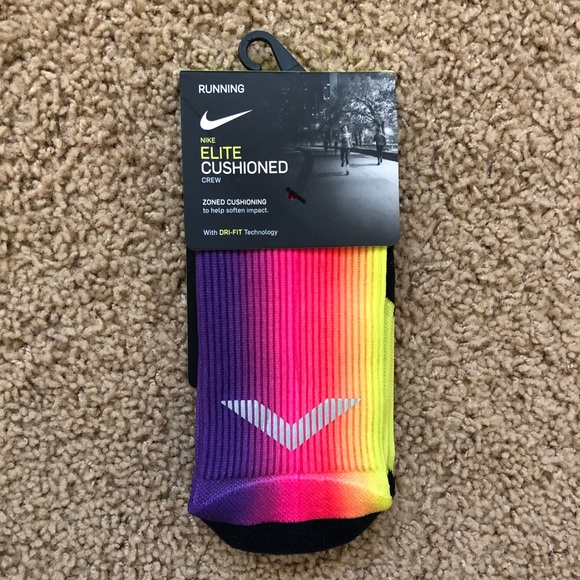 nike elite cushioned crew socks